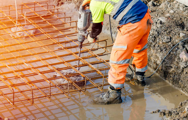 Best Concrete Repair Services  in Penn Valley, CA
